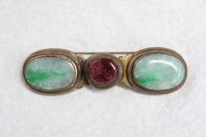 Vintage Chinese Jadeite Brooch