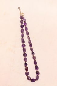 An Amethyst Strange Necklace