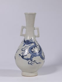 Chinese Blue and White Porcelain Vase