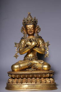 Chinese Gilt Bronze Buddha Statue: Chinese Gilt Bronze Buddha Statue Dimension: Height: 34cm,Length: 23cm,Width: 16cm,Weight: 4.35kg