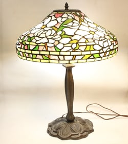 Stained Glass Tiffany Style Table Lamp