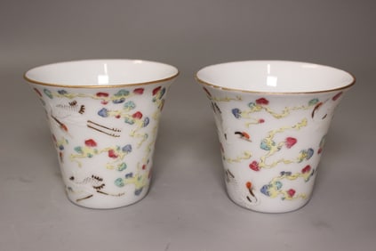 Chinese Famille Rose Porcelain Cups,Pair