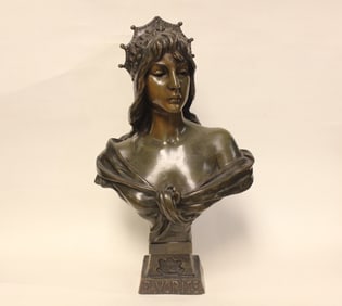 Bronze Buster Signed "Fayorite",