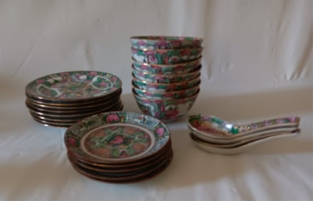 A Set of Chinese Rose Medallion Bowls and Dishes