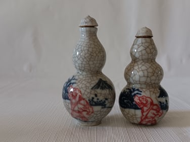 A Pair Chinese Snuff Bottles