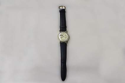 LeCoultre Futurematic Automatic Wristwatch circa 1