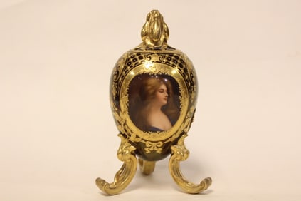 Royal Vienna Egg Shaped Porcelain Tripod Vase
