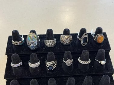 Lots of 12 Sterling Silver Rings