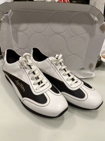 Louis Vuitton Sneakers Men Whites Leather