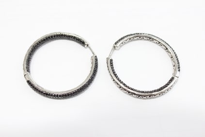 Pair of Silver Earring Set