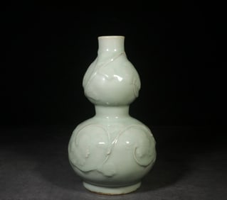 Chinese Celadon Glazed Porcelain Gourd Vase