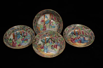 Four Chinese Export Famille Rose Porcelain Bowls