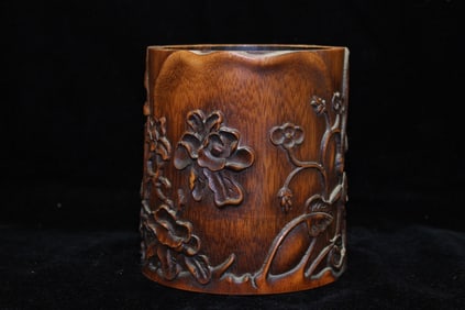 Chinese Bamboo Carved  Brushpot