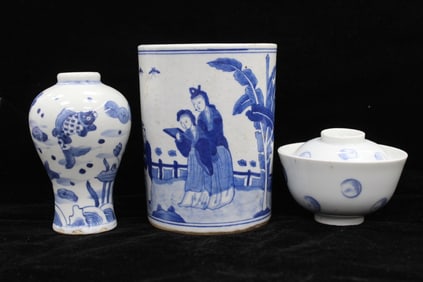 Chinese blue and white porcelain Vase,Brushpot and