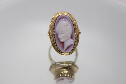 Cameo and Gold Ring