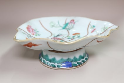 Chinese Famille Rose Porcelain footed Compote