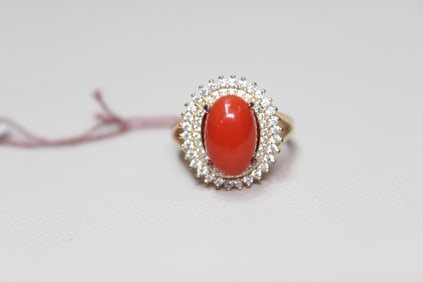 Vintage Oval-shaped Coral Ring