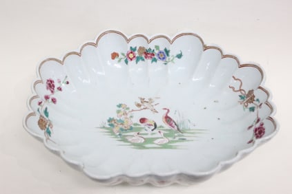 18th.C Chinese Famille Rose Porcelain Bowl