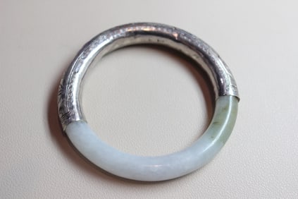 Chinese Jadeite Hinged Bangle Bracelet w Silver Mo