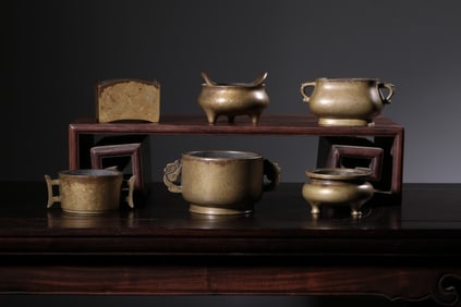 Chinese Bronze Incense Burner Set