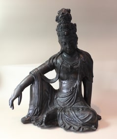 Chinese Wood Carved Guanyin Statue