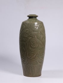 Chinese Glazed Porcelain Vase