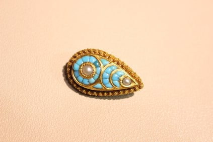 Antique Victorian Era 18K Gold Teardrop Brooch