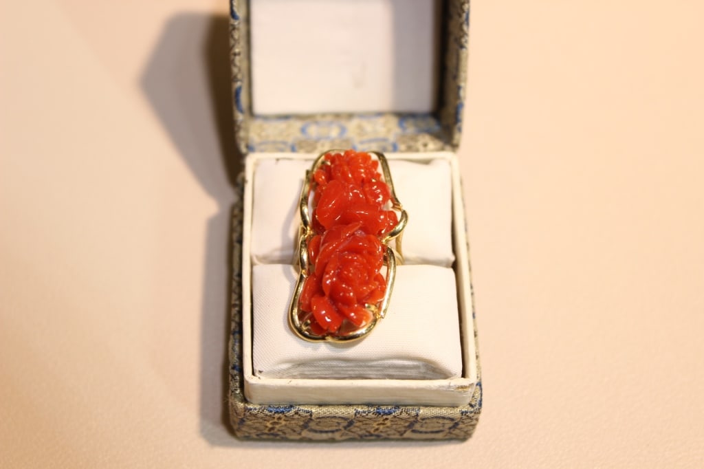 A Vintage hand-carved red Coral 14K Gold Ring (1 of 5)