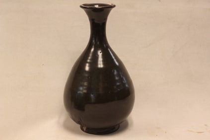Chinese Song Glazed Porcelain Vase