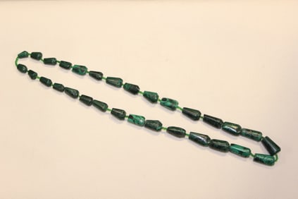 Vintage Graduated Malachite Bead Necklace