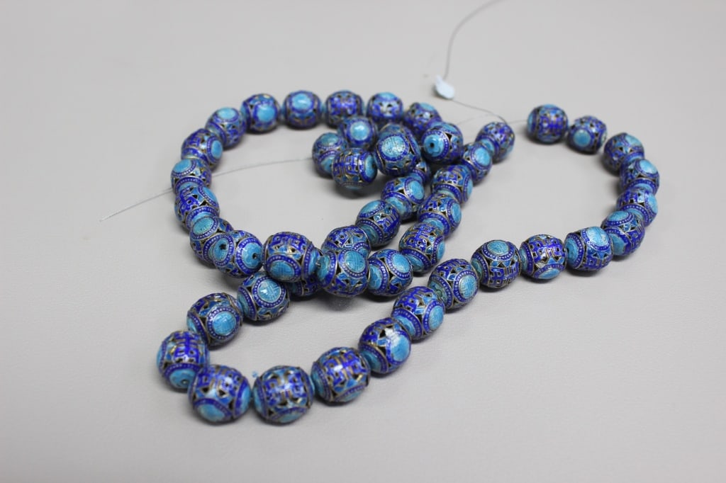 Chinese Cloisonné Enamel Beads Necklace (1 of 3)