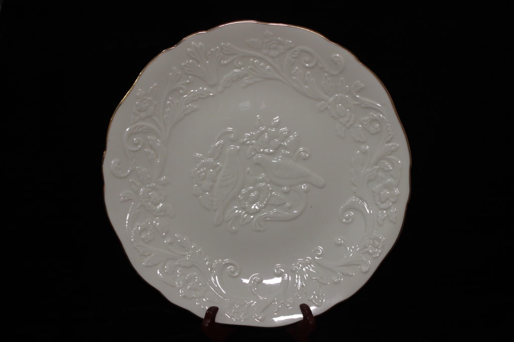 Lenox "Wedding Promises" collection plate: Lenox "Wedding Promises" collection plate, also commonly referred to as the "Marriage Plate" or "Anniversary Plate". It is made of ivory-colored porcelain or bone china and is designed as a decorative