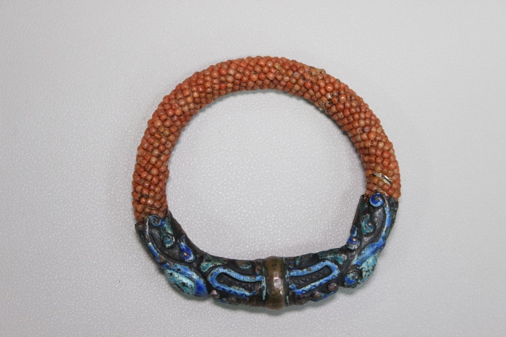 Antique Chinese Coral-beaded Bangle Bracelet (1 of 6)
