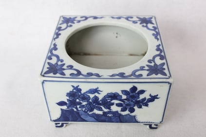 Chinese Blue and White Porcelain Box/ Washer