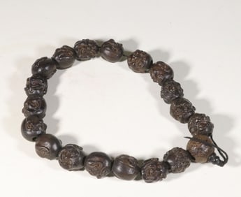 Hand Carved Chengxiang Wood Beads Bracelet