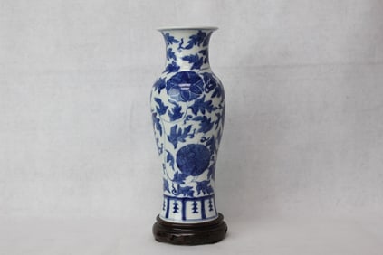 Chinese Blue and White Porcelain Vase