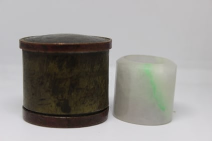 Qing Jadeite Thumb Ring w Brass Box .