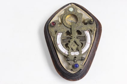 Antique Chinese portable Sundial and Compass