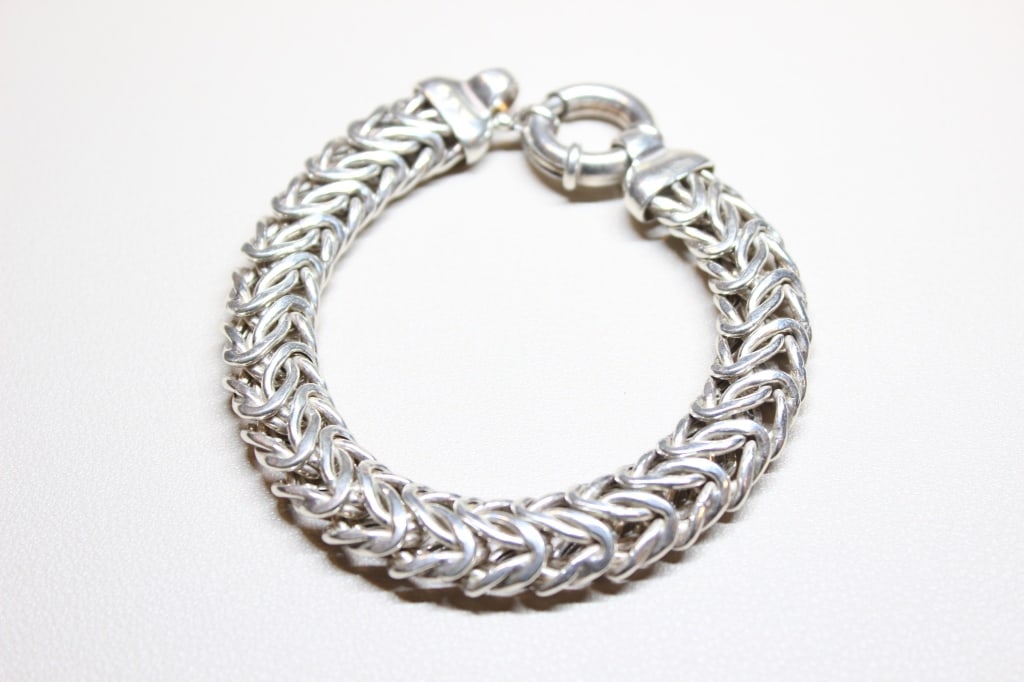 Sterling Silver Byzantine link Bracelet. (1 of 6)