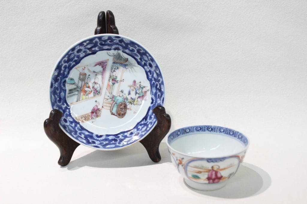 Chinese Famille Rose Porcelain Tea Bowl and Saucer