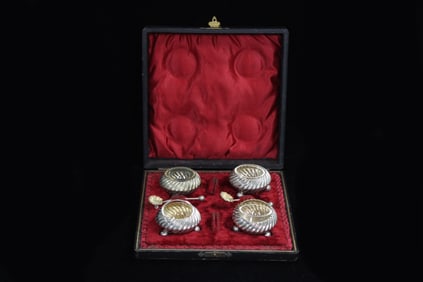 Pair Silver Plate Salts With Glass Liners and Two Spoons.