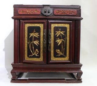 Chinese Lacquered Wood Table Cabinet with a Mirror