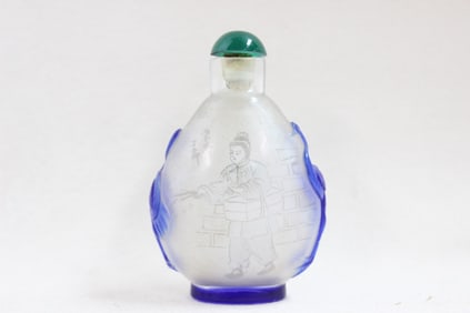 Vintage Chinese Blue Overlay Glass Snuff Bottle