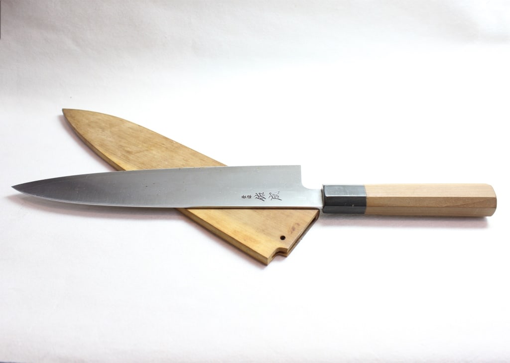 Yusuke Traditional Japanese Kitchen Knife (1 of 5)