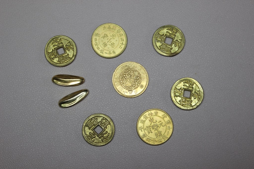 Chinese coins Collections (1 of 2)