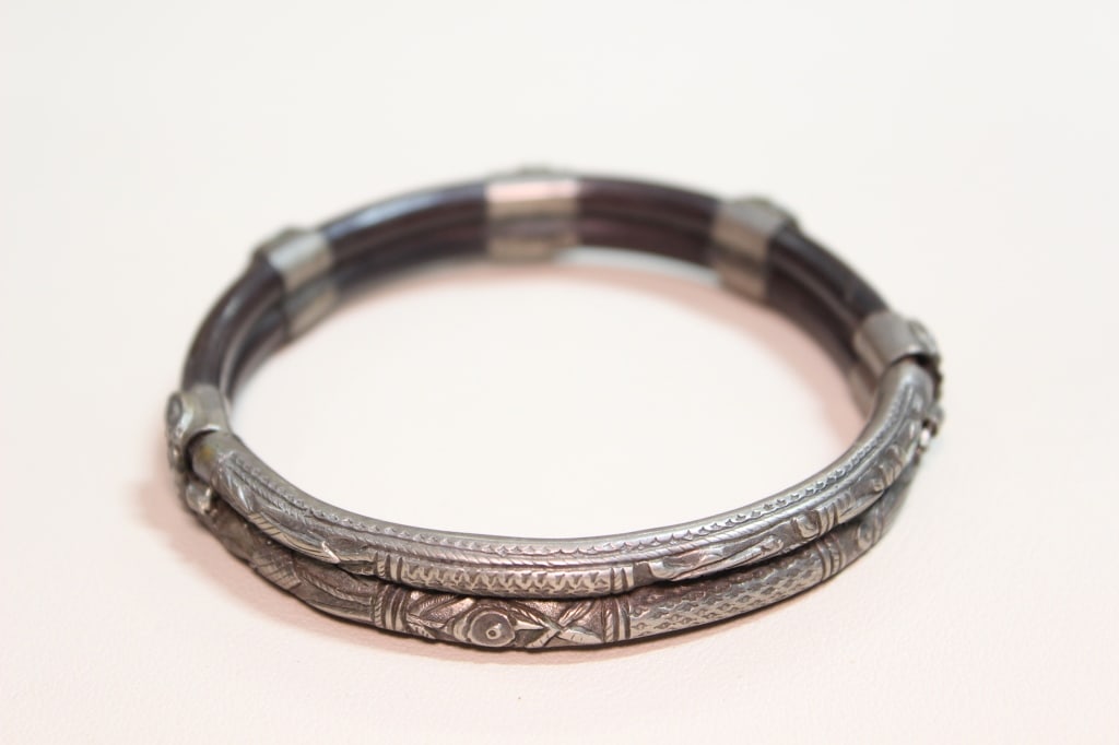 Vintage Chinese Sterling silver and Rattan Bangle (1 of 8)