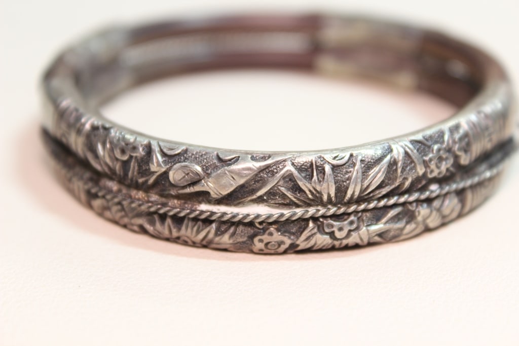 Vintage Chinese Sterling Silver and Rattan Bangle (1 of 6)