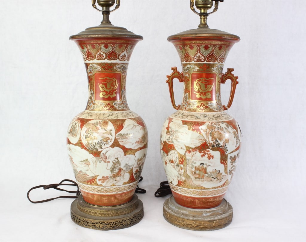 Vintage Japanese porcelain vase lamps,Pair (1 of 9)