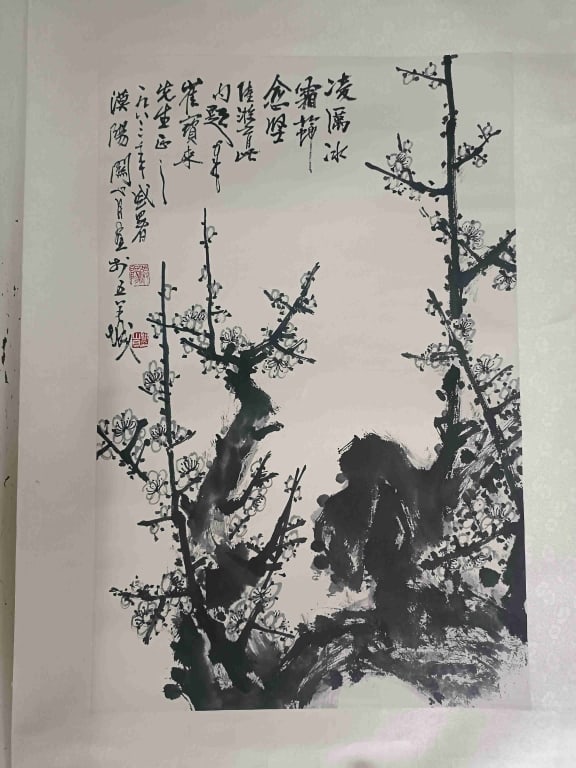 Chinese Traditional Ink Painting of Plum Blossoms: Chinese Traditional Ink Painting of Plum Blossoms Dimension: 68X44cm. Plum blossoms (meihua), depicted in classic ink wash (Sumi-e) style, with a strong, dark trunk contrasting with the delicate