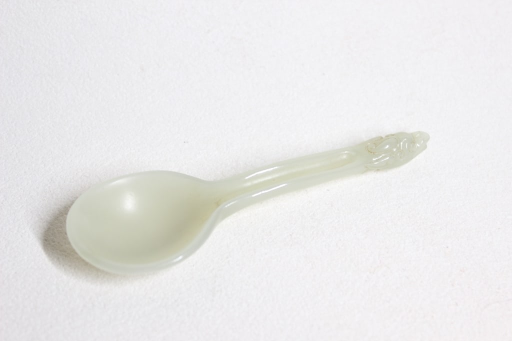 Chinese Hand-carved Jade Spoon (1 of 5)